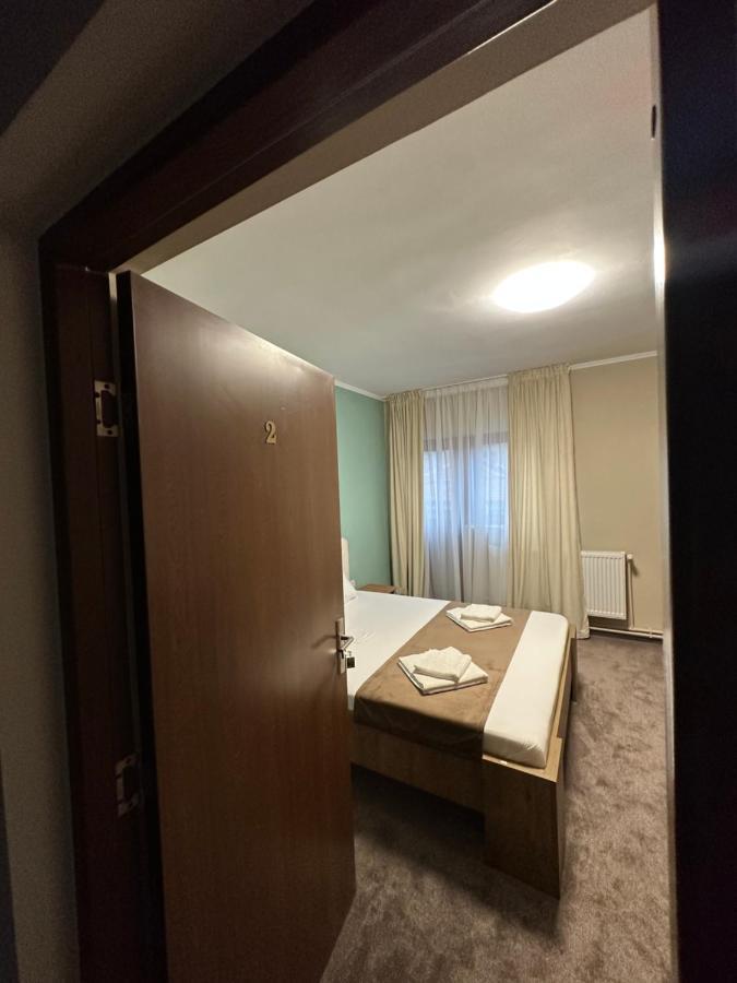 Freedom&Relax Hotel Buzau Luaran gambar