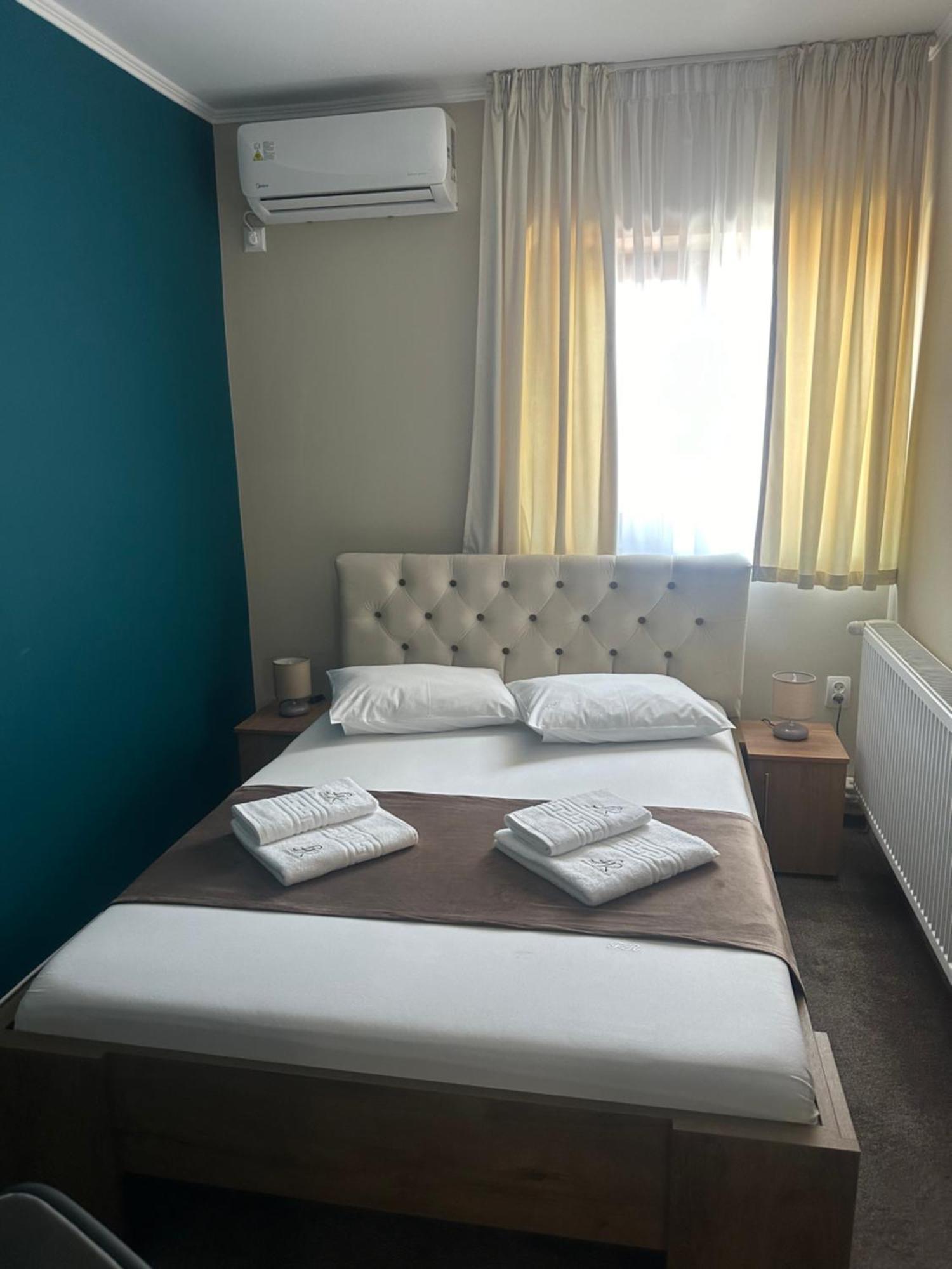 Freedom&Relax Hotel Buzau Luaran gambar