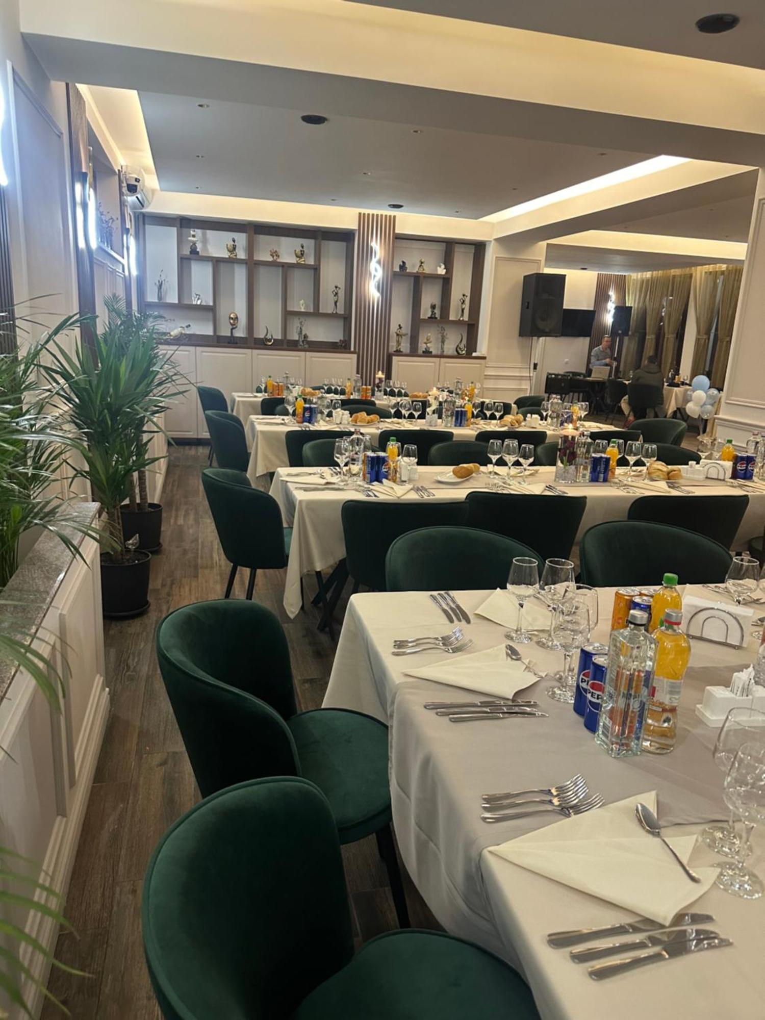 Freedom&Relax Hotel Buzau Luaran gambar